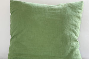 Linen Pillow   3 Pieces @ 18"
