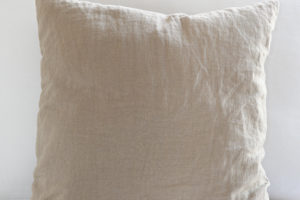 Linen Pillow   3 Pieces @ 18"
